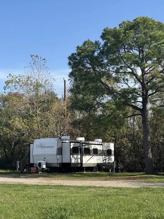 Lazy Acres RV Park Picture 9