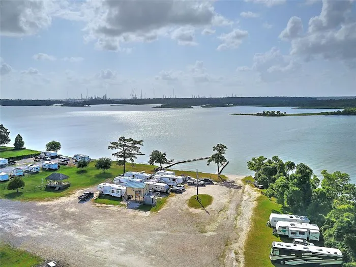 Red Ear River - Boat and RV Park Picture 8
