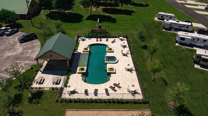 Leisure Lane RV Resort Picture 5