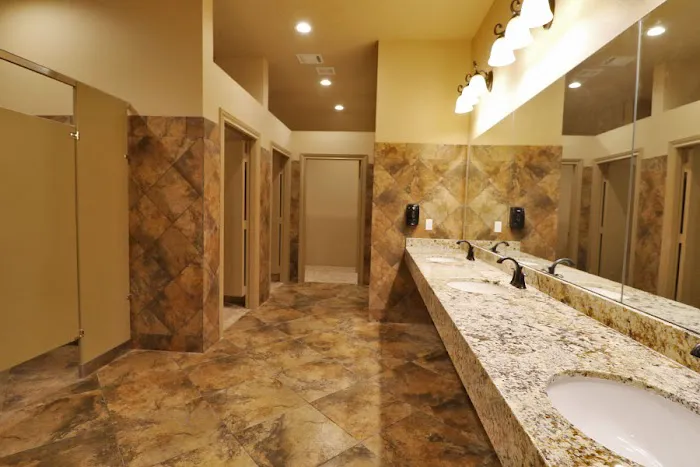 Leisure Lane RV Resort Picture 4