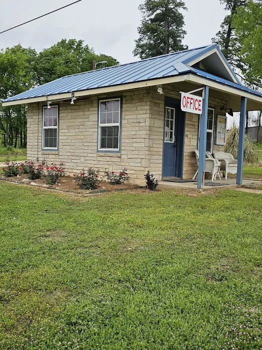 Mineola RV Park Picture 2