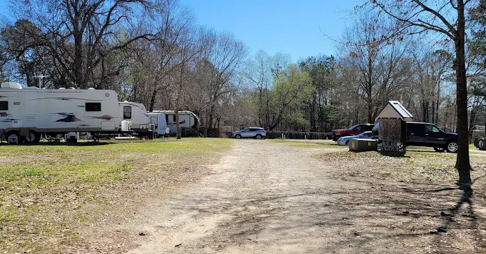 Mineola RV Park Picture 1