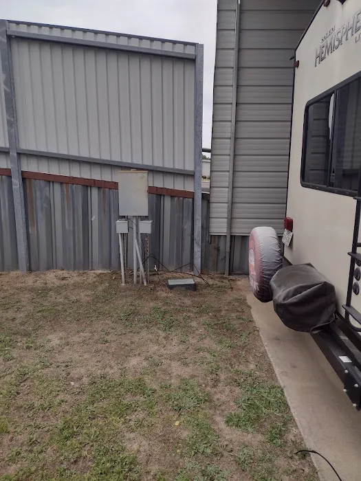 Windsor Place RV Estates Picture 10