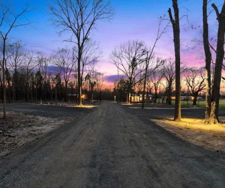 Los Pines Tiny Home & RV Community