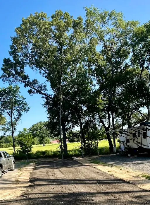 Los Pines Tiny Home & RV Community Picture 10