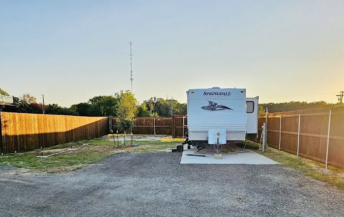 Texas RV Park Picture 8