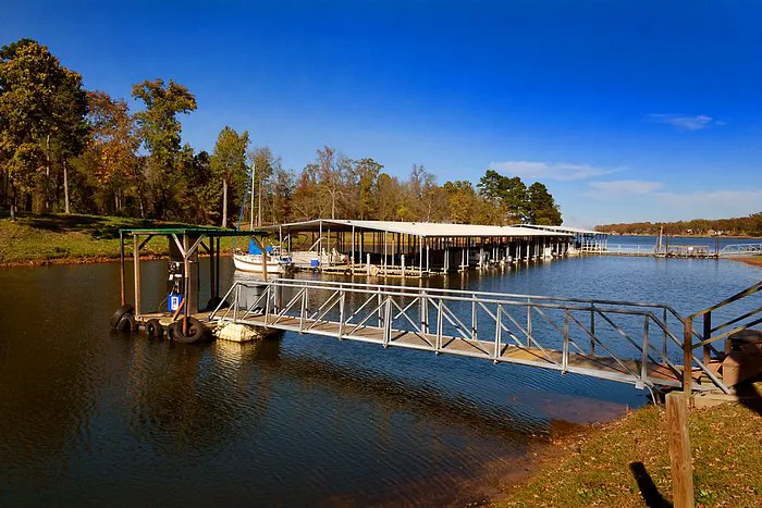 Big Al's Barefoot Bay Picture 1