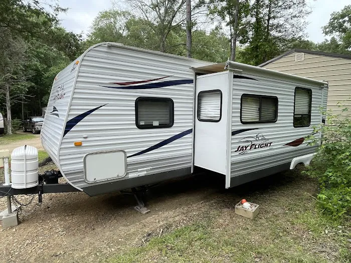 Shady Pines RV Park Picture 6