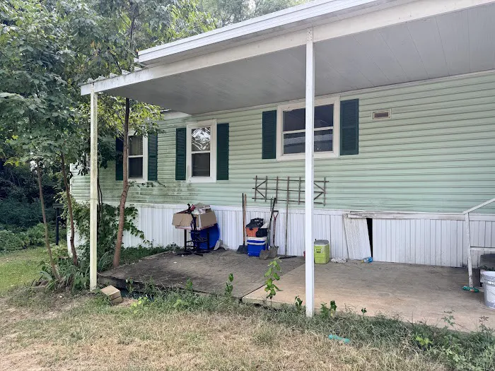 Northwood Mobile Home Park Picture 8