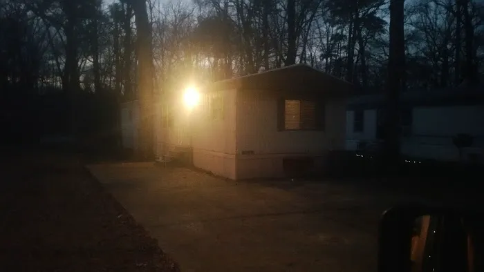 Sterling Oaks Mobile Home Estates Picture 4