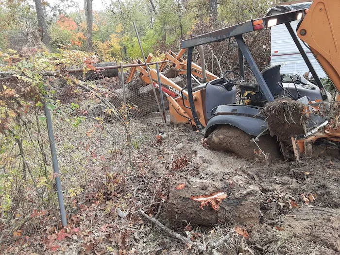 Oak Alley Mobile Home Park Picture 1