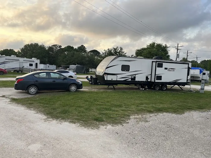 Redneck Rivera Picture 1