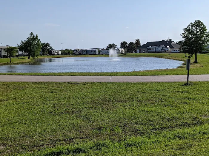 Pleasure Island RV Park Picture 4