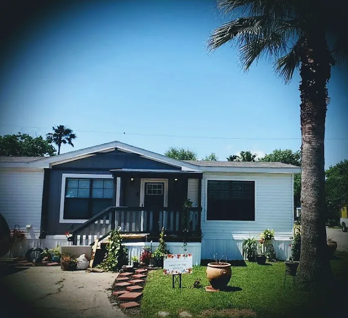 Bramor Place Mobile Home Park Picture 1