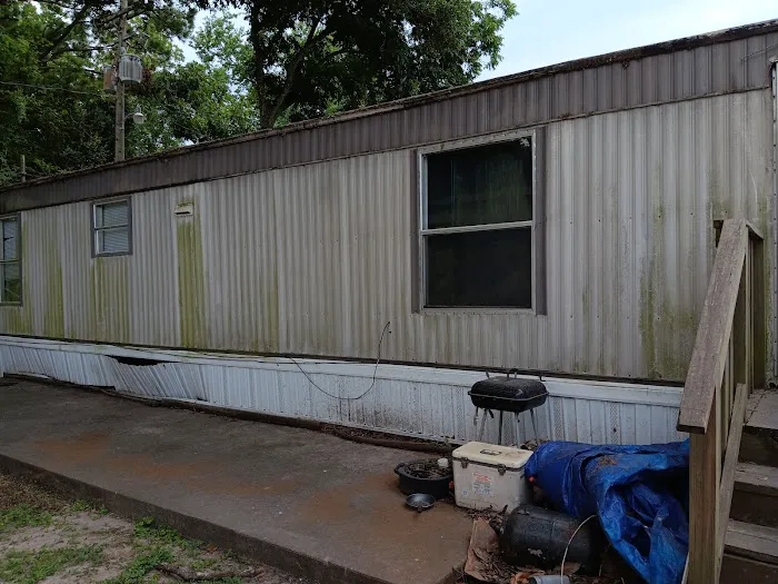 Chase Village Mobile Home Park Picture 2