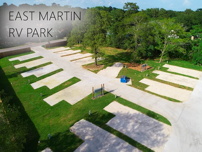 East Martin RV Park Picture 4