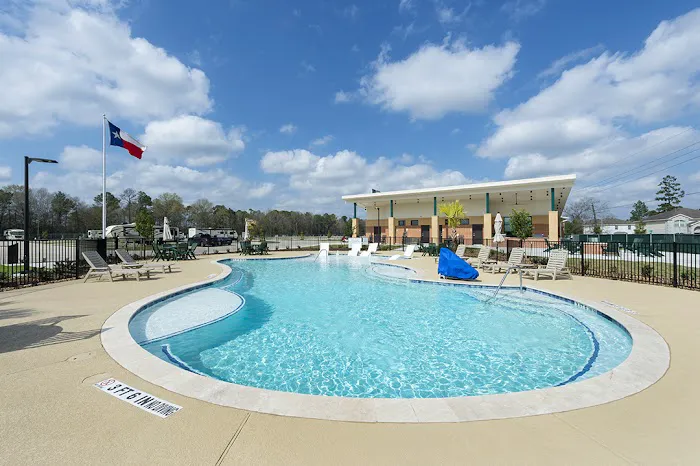 Laurel Springs RV Resort Picture 2