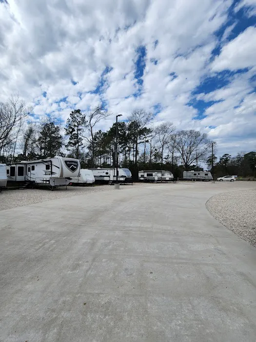 Lazy L RV Park Picture 1