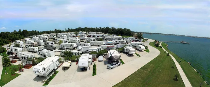 San Jacinto Riverfront RV Resort Picture 5