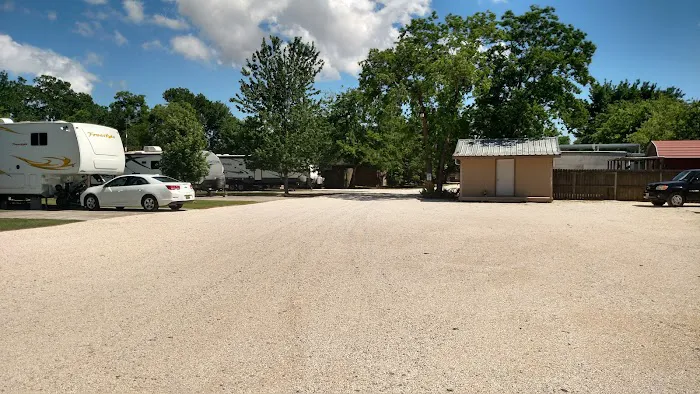 Texans RV Park Picture 2