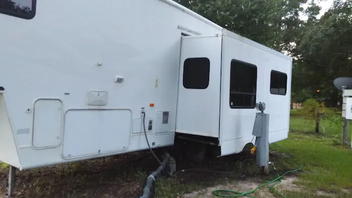 Omega Farms RV Park Picture 7