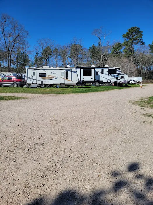 Omega Farms RV Park Picture 5