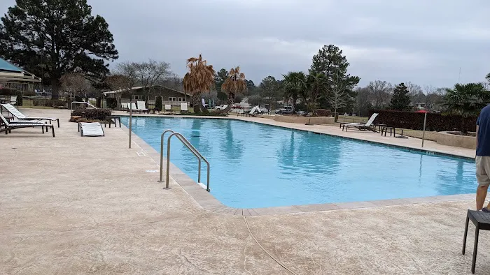 Lake Conroe RV & Camping Resort Picture 2