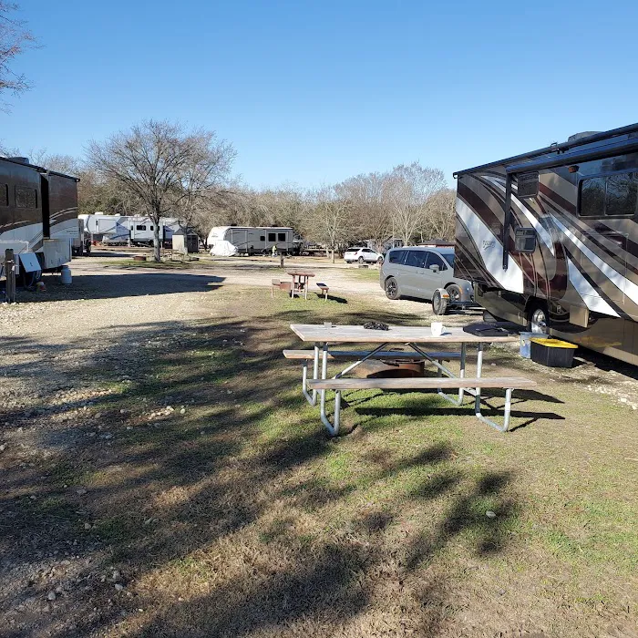 Lake Conroe RV & Camping Resort Picture 8