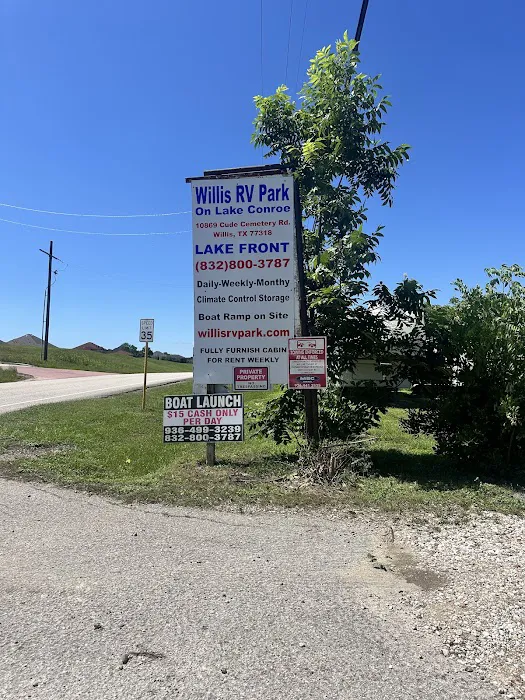 Willis RV Park and Extended Stay Cabins on Lake Conroe Picture 6