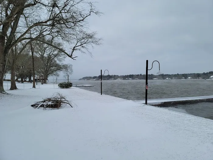 Great Escape RV Park of Lake Conroe Picture 5