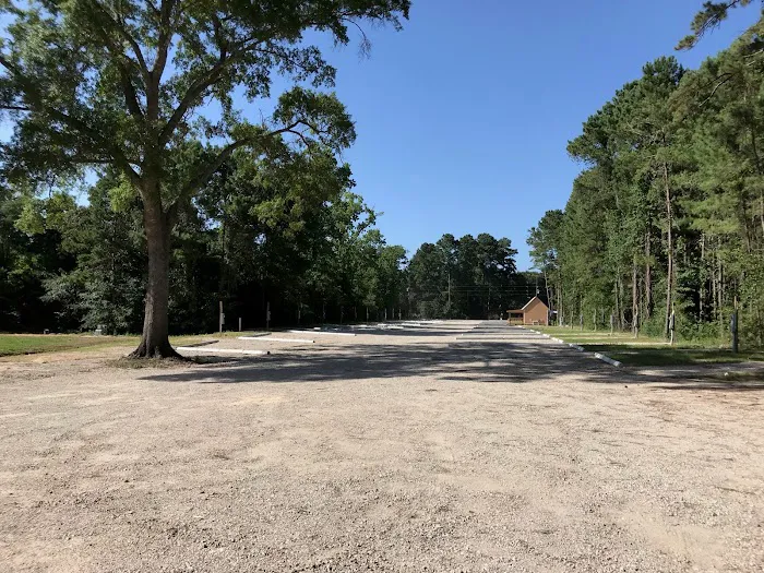 The Pines on Lake Conroe RV Park Picture 1