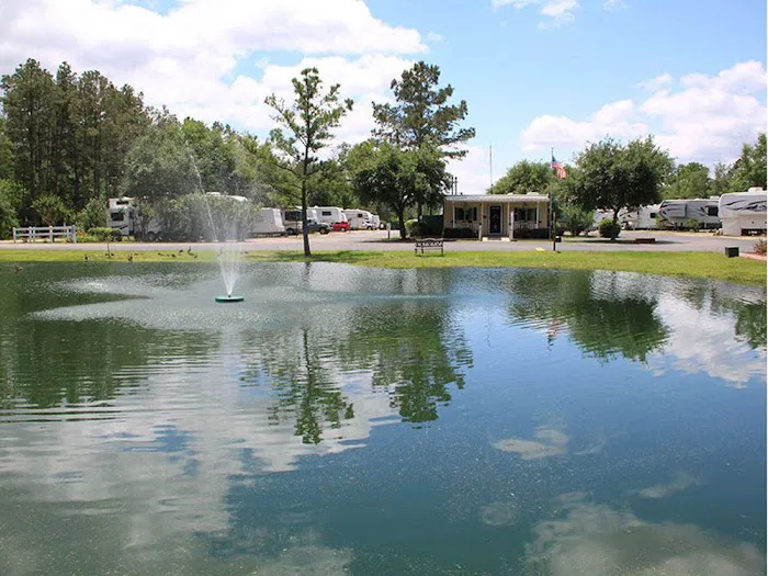 Woodland Lakes RV Park Picture 5