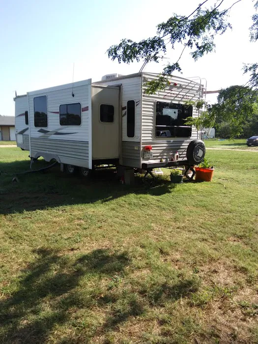 One Fifty Fork RV Park Picture 8