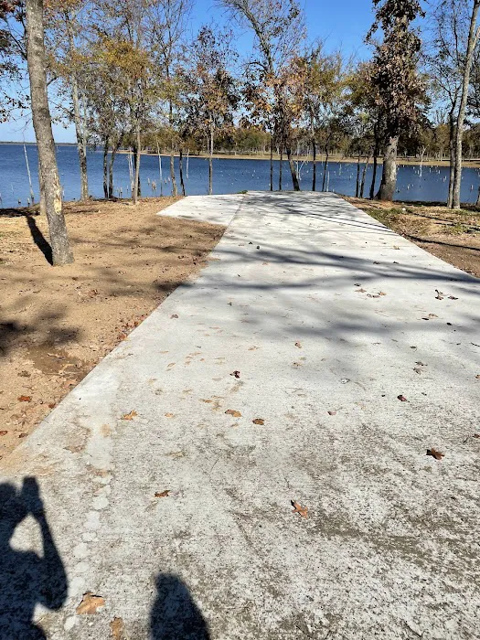 The Peninsula at Lake Fork RV Park Picture 3
