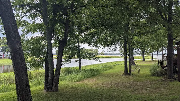Lake Fork Island Picture 2