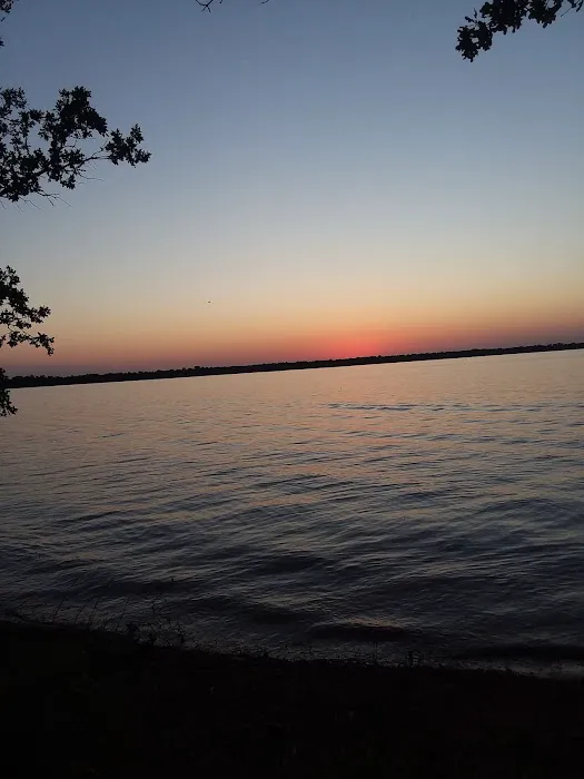 Lake Fork Island Picture 1