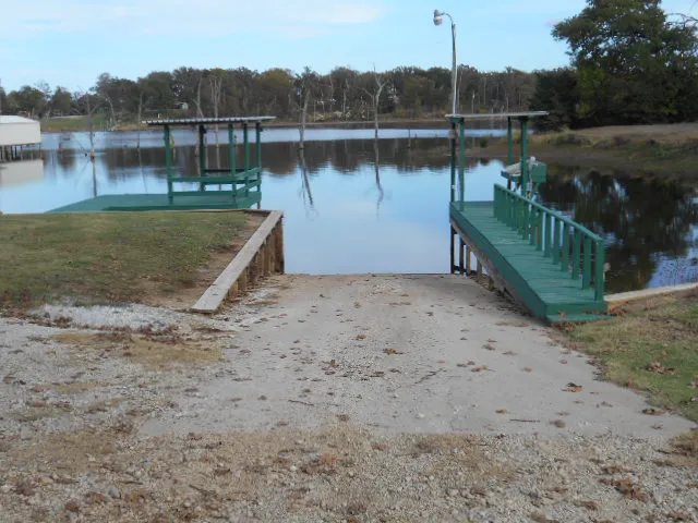 FORK IN THE ROAD RV PARK Picture 4