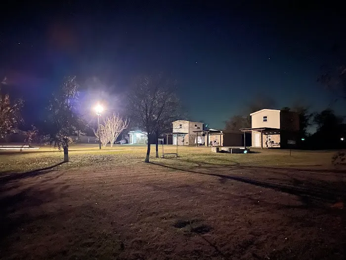 Pine Gardens RV Park and Campground Picture 7
