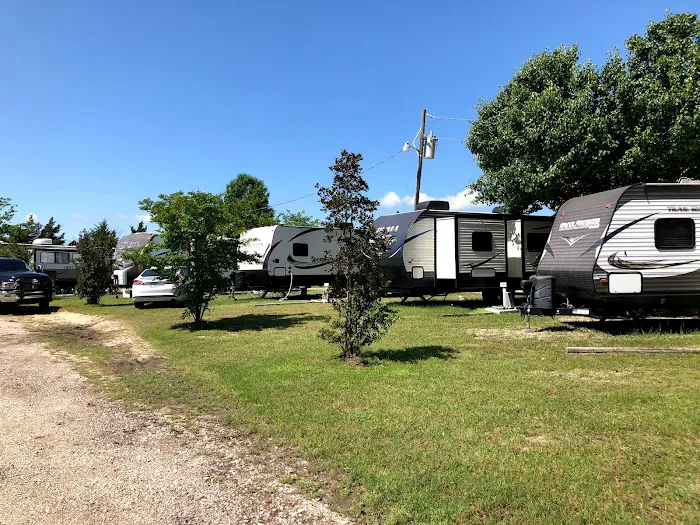 Pine Gardens RV Park and Campground Picture 8