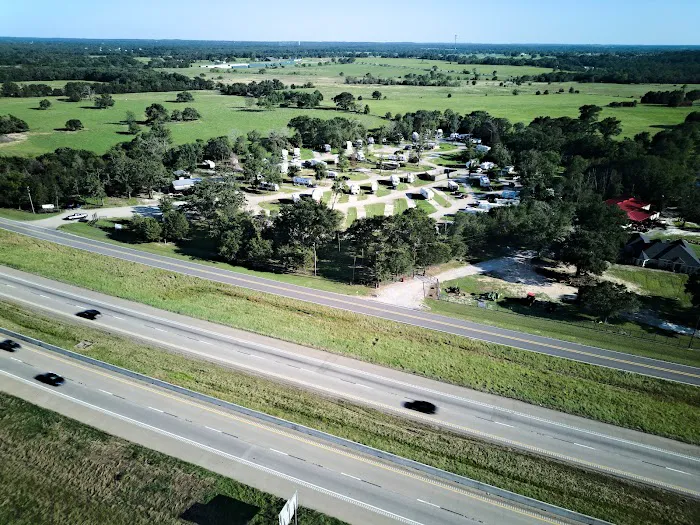 Rolling Oaks RV Park Picture 5