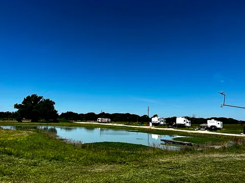 Green Acres RV Park Picture 7