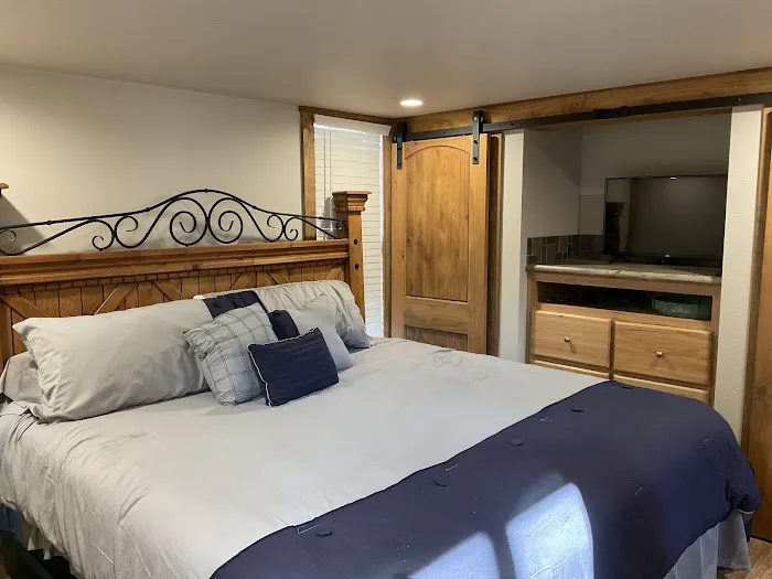 The Pines RV & Cabin Resort Picture 1