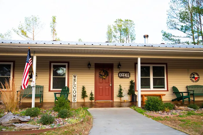 The Pines RV & Cabin Resort Picture 3
