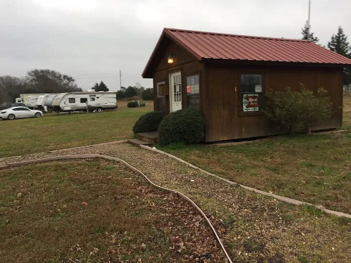 Still Meadow RV Park Picture 5