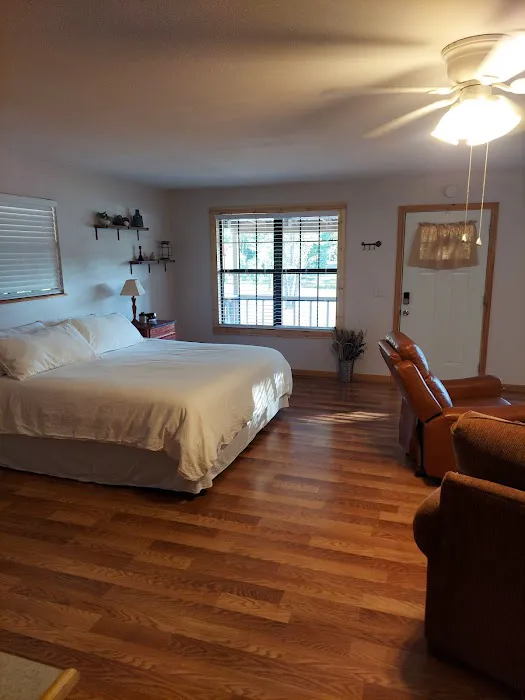Sunset Pines RV Park Picture 1