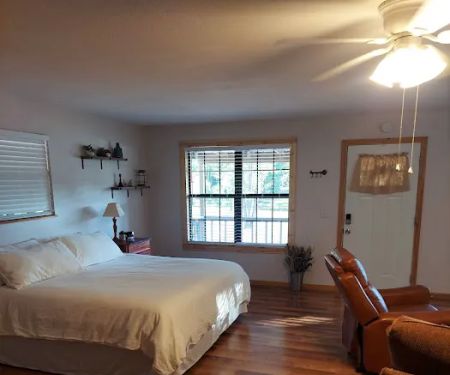 Sunset Pines RV Park