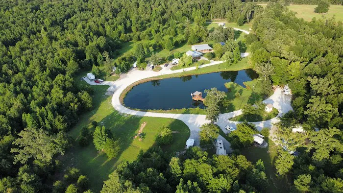 Sunset Pines RV Park Picture 8