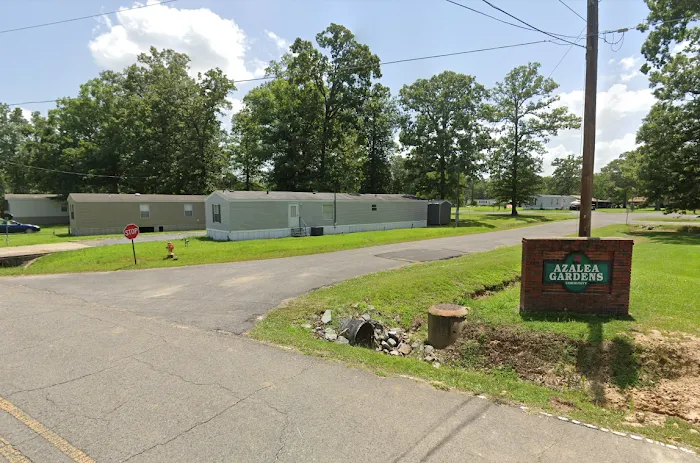 Azalea Garden Community Picture 9