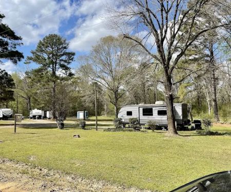Sandy Lick Creek RV Park