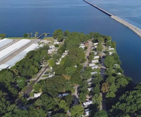 Sunset Shores On Lake Conroe